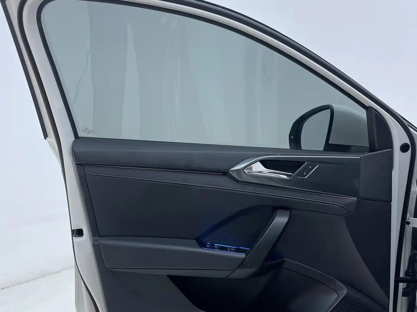 Volkswagen Tharu 2021 280TSI 2WD Luxury Plus фото 10