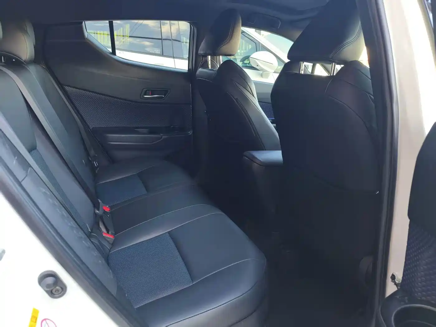 Toyota C-HR 2020 2020 Model 2.0L Leading