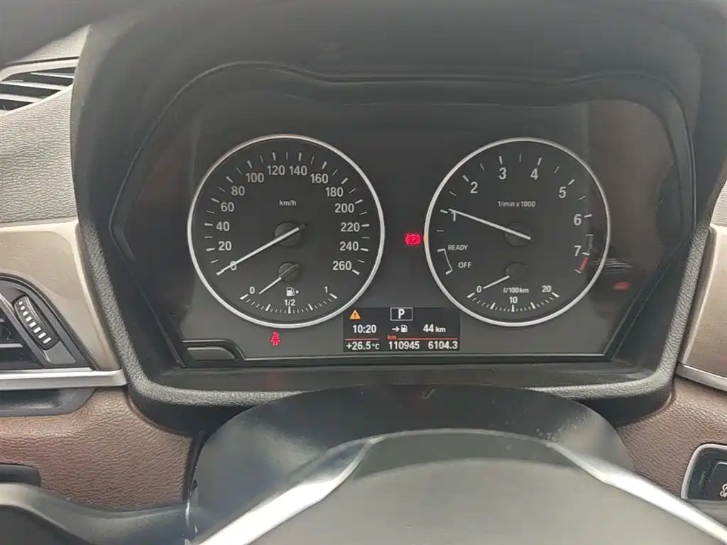 BMW X1 2016 sDrive20Li Luxury Model фото 12