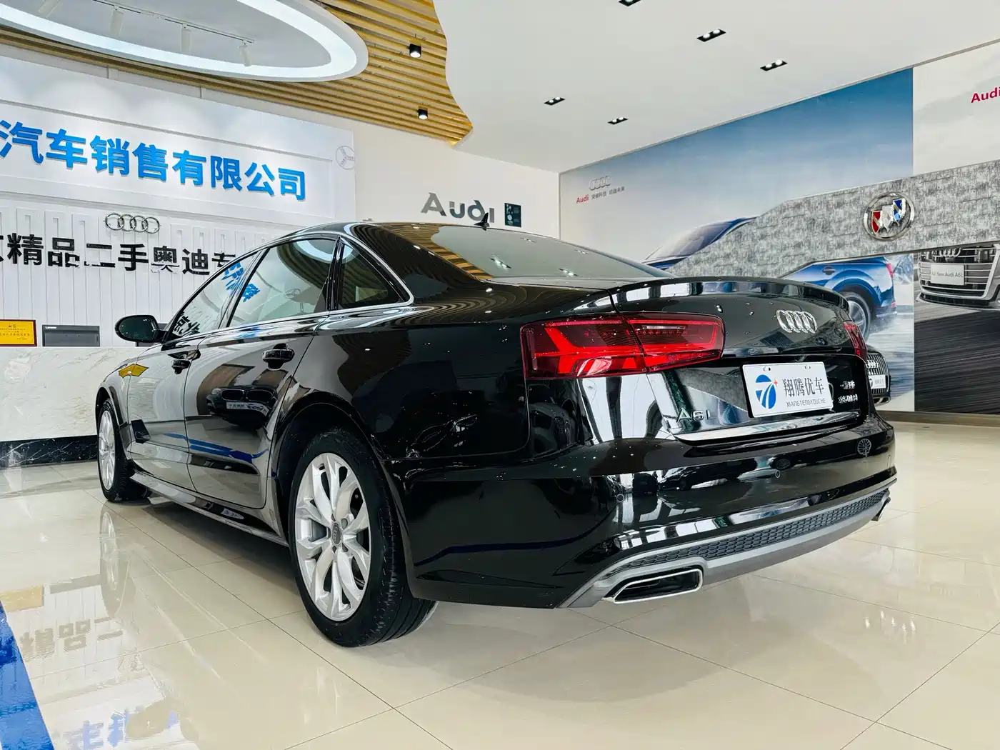 Audi A6L 2018 30th Anniversary 35 TFSI Fashion фото 5