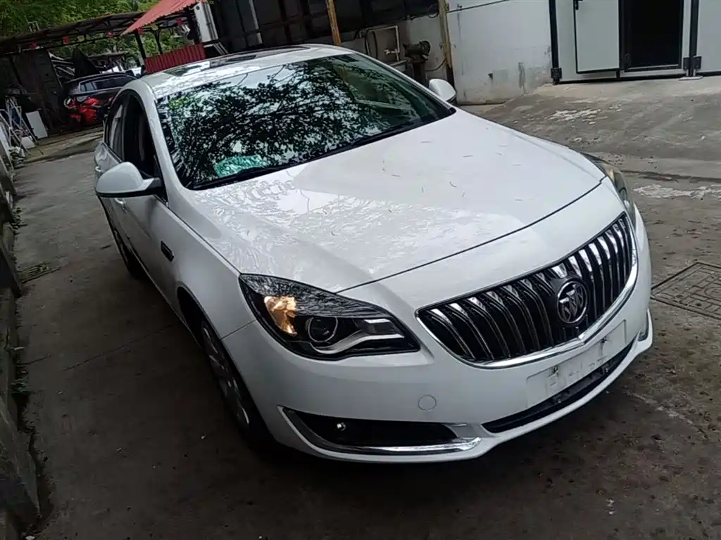 Buick Regal 2015 1.6T Leading Tech Edition фото 4