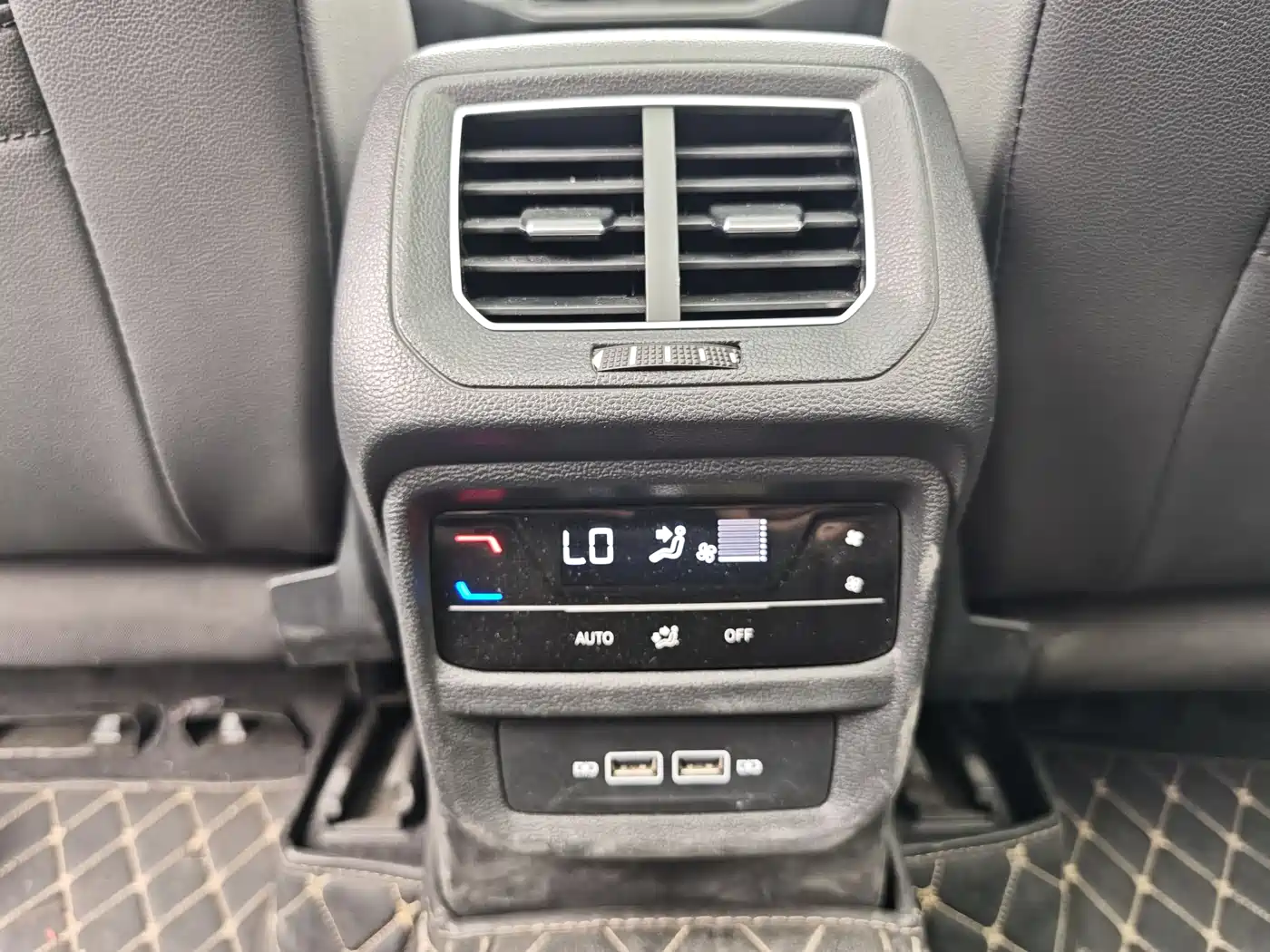 Volkswagen Tayron 2020 330TSI 2WD Luxury Smart Edition фото 19
