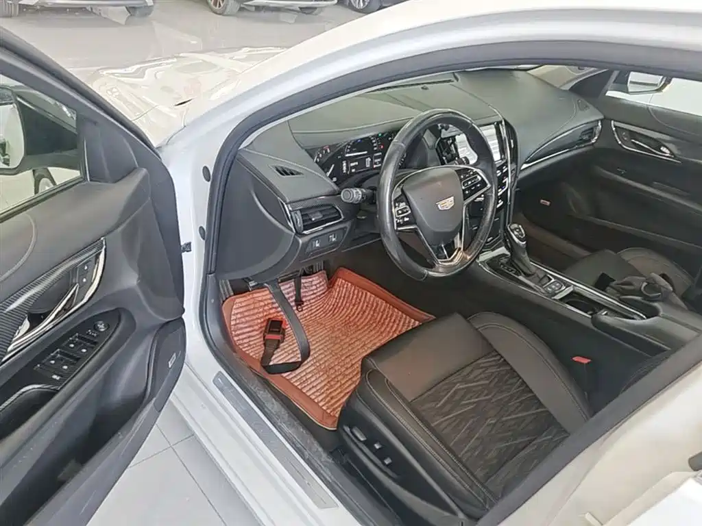 Cadillac ATS-L 2017 28T Technology фото 16