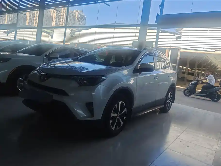 Toyota RAV4 Rongfang 2019 2.0L CVT 2WD Pioneer Version China V