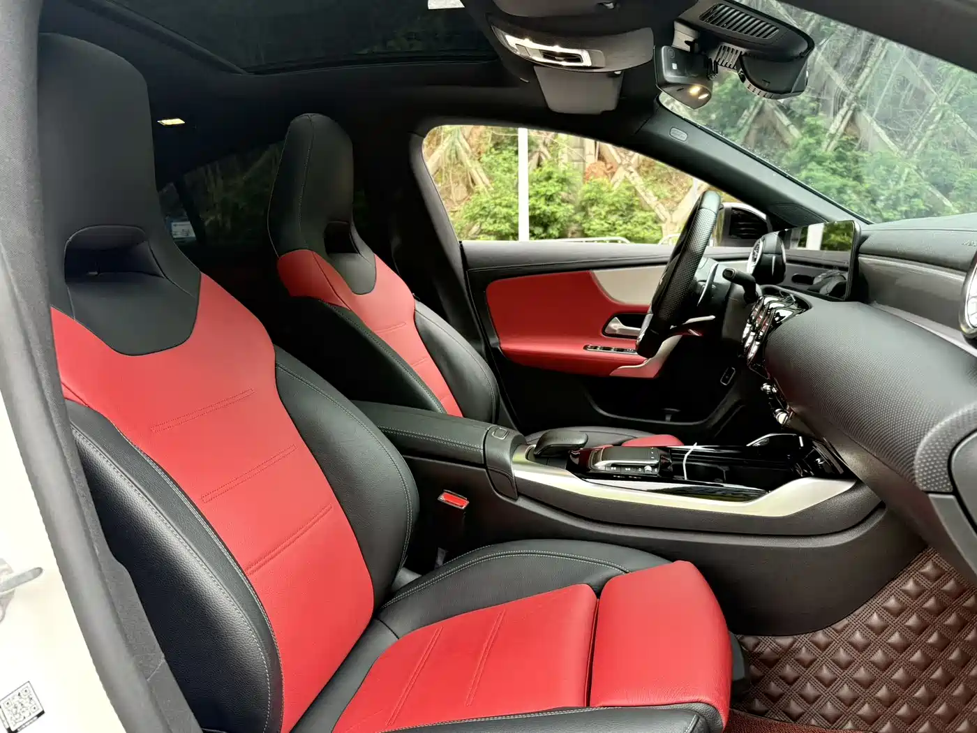 Mercedes-Benz CLA AMG 2023 AMG CLA 35 4MATIC фото 6
