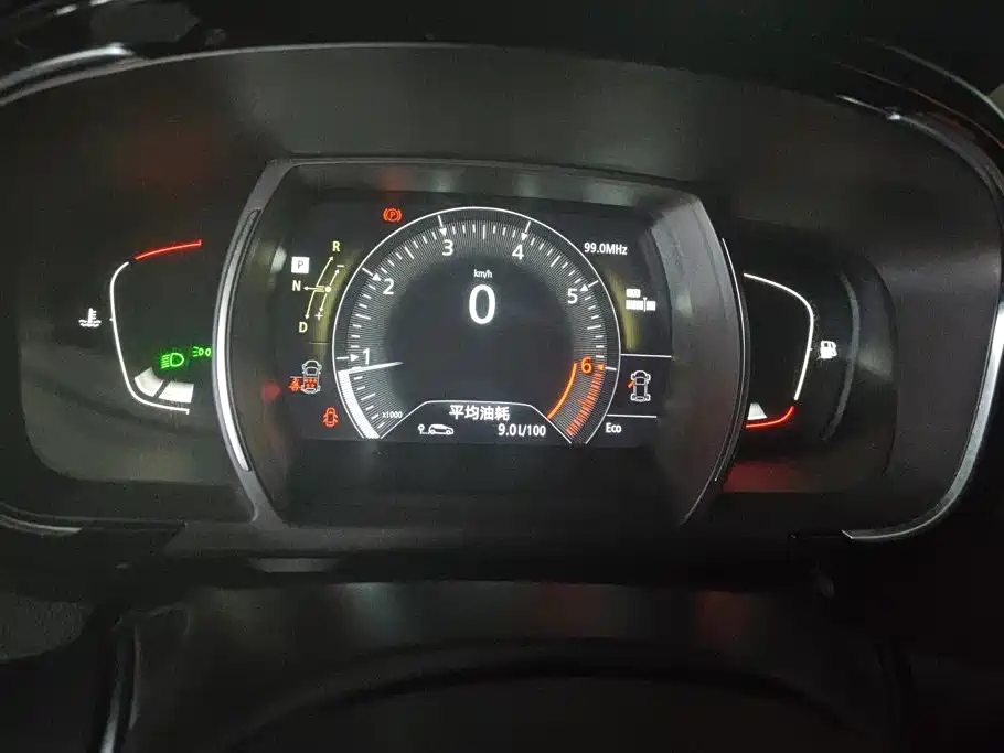 Renault Espace Classic 2017 2018 TCe 300 Adventure