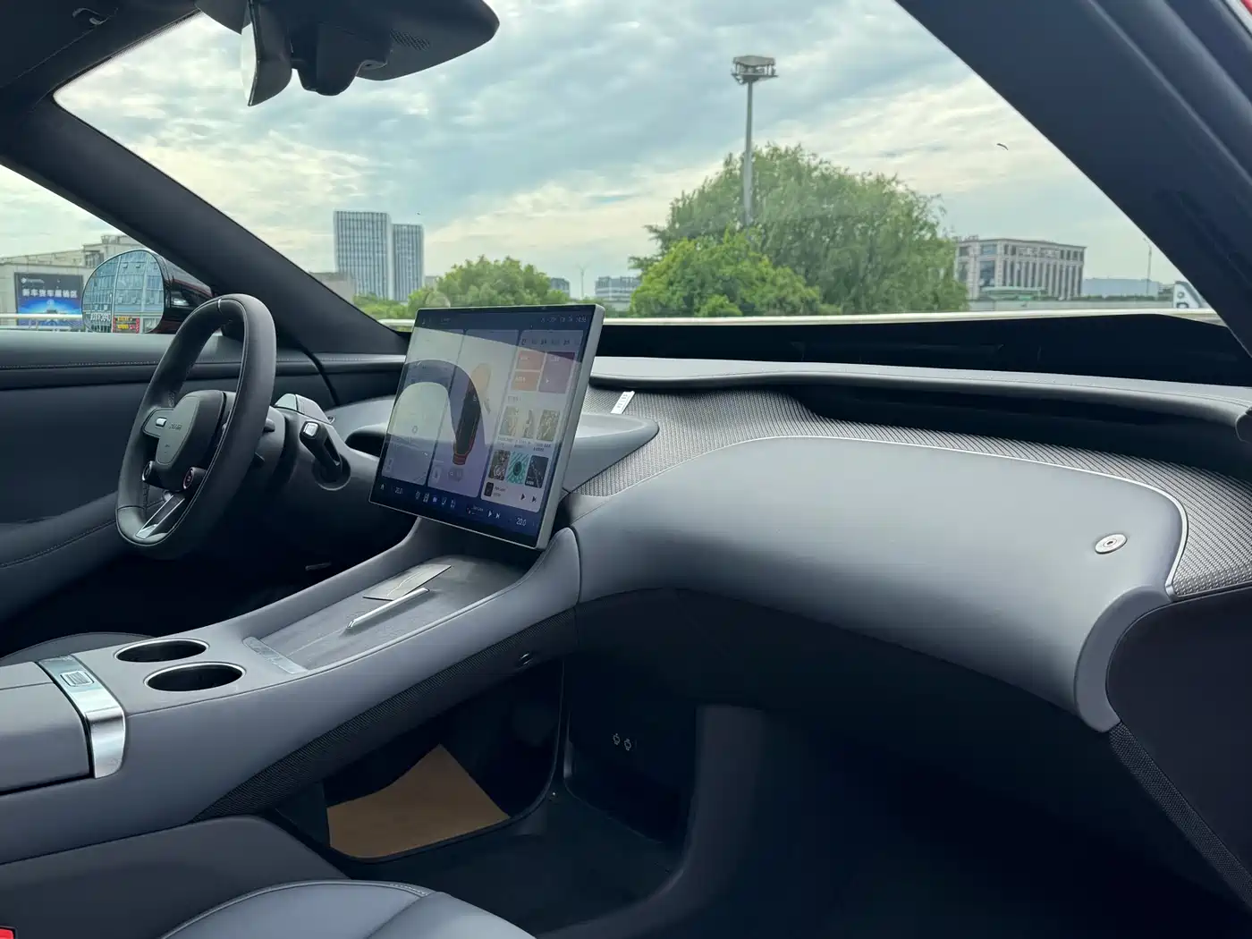 Xiaomi Auto Xiaomi YU7 2025 Ultra Long Range High Performance AWD Max Edition фото 7