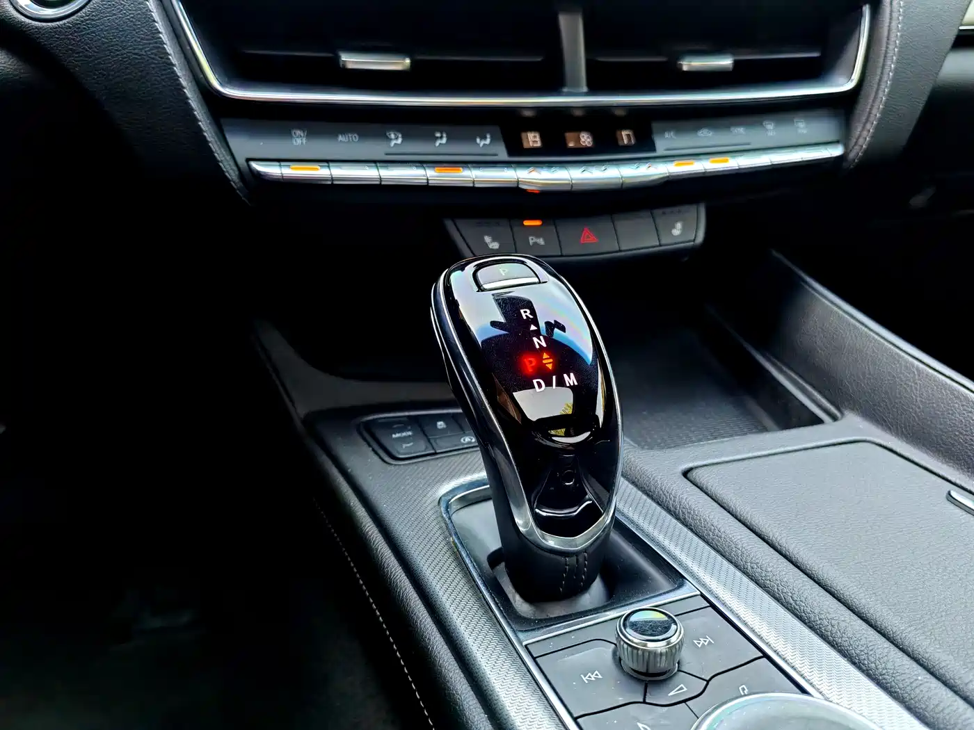 Cadillac CT5 2021 Facelift 28T Luxury Edition фото 12