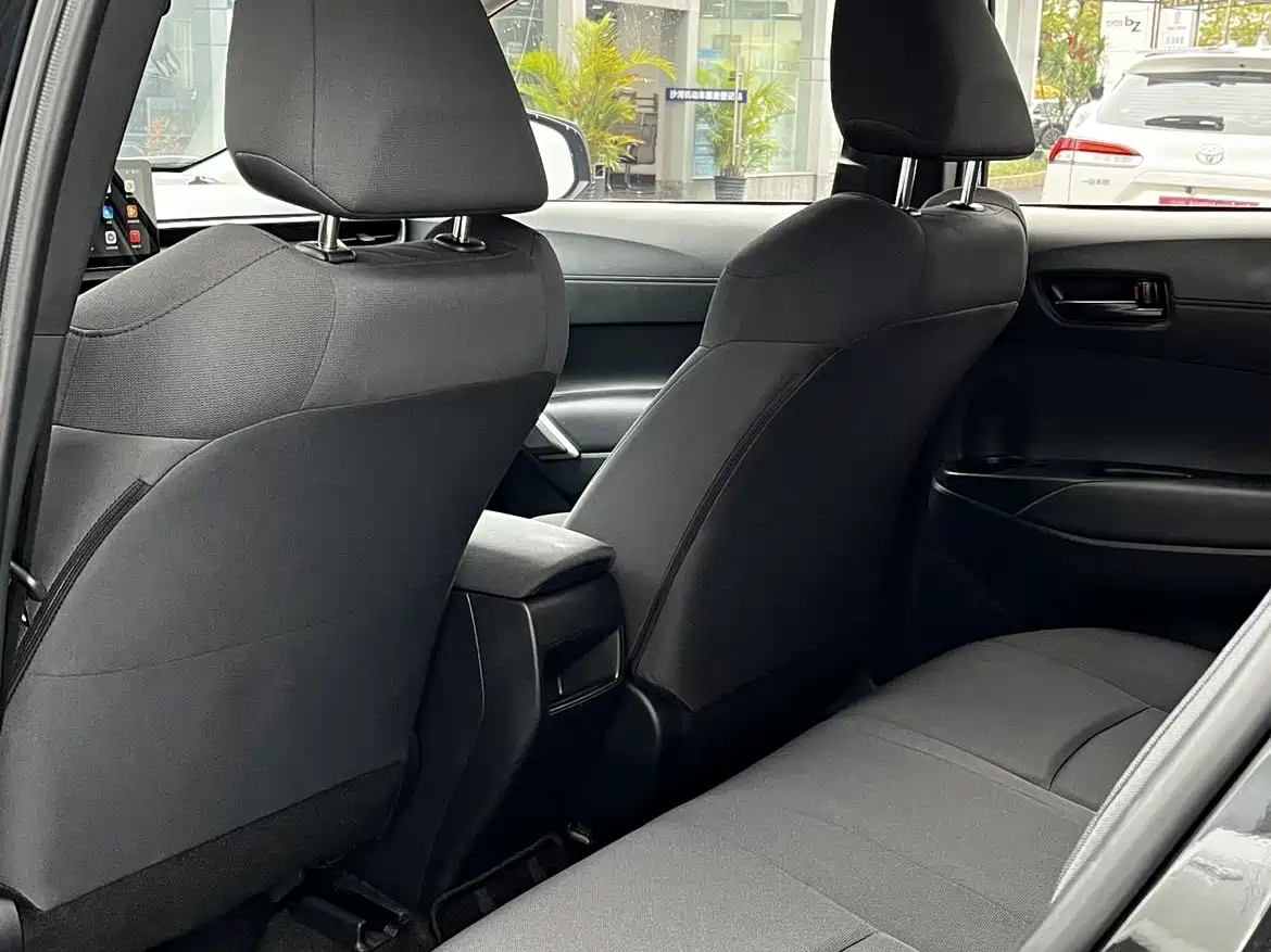 Toyota Corolla Cross 2023 2.0L Pioneer Edition фото 24