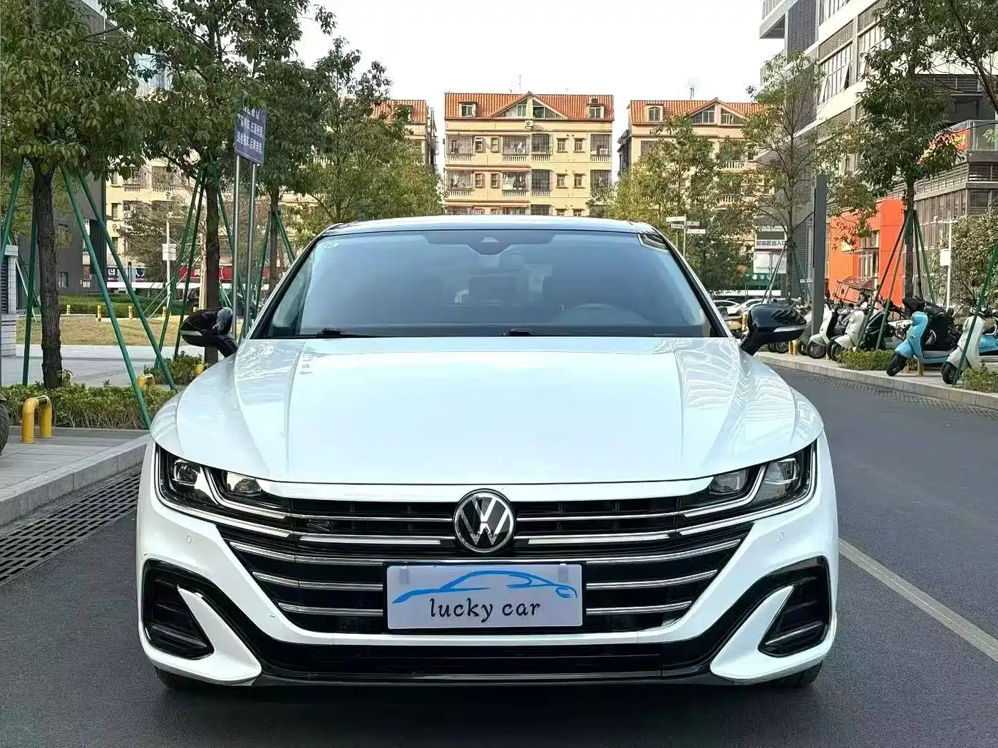 Volkswagen FAW-Volkswagen CC 2023 380TSI Eye-catching Edition фото 2