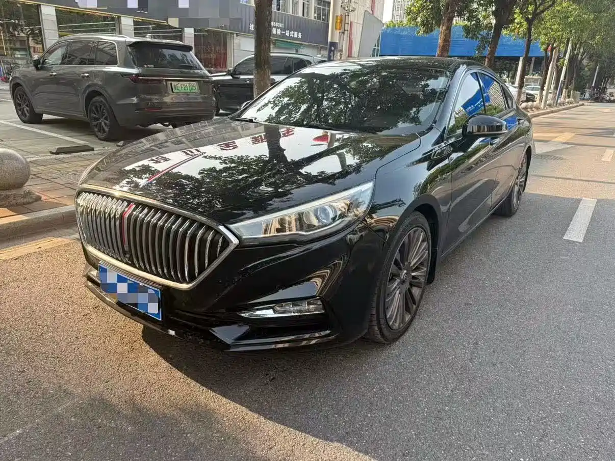 Hongqi H5 2022 Classic 1.8T Auto Smart Connect Flagship Enjoyment Edition