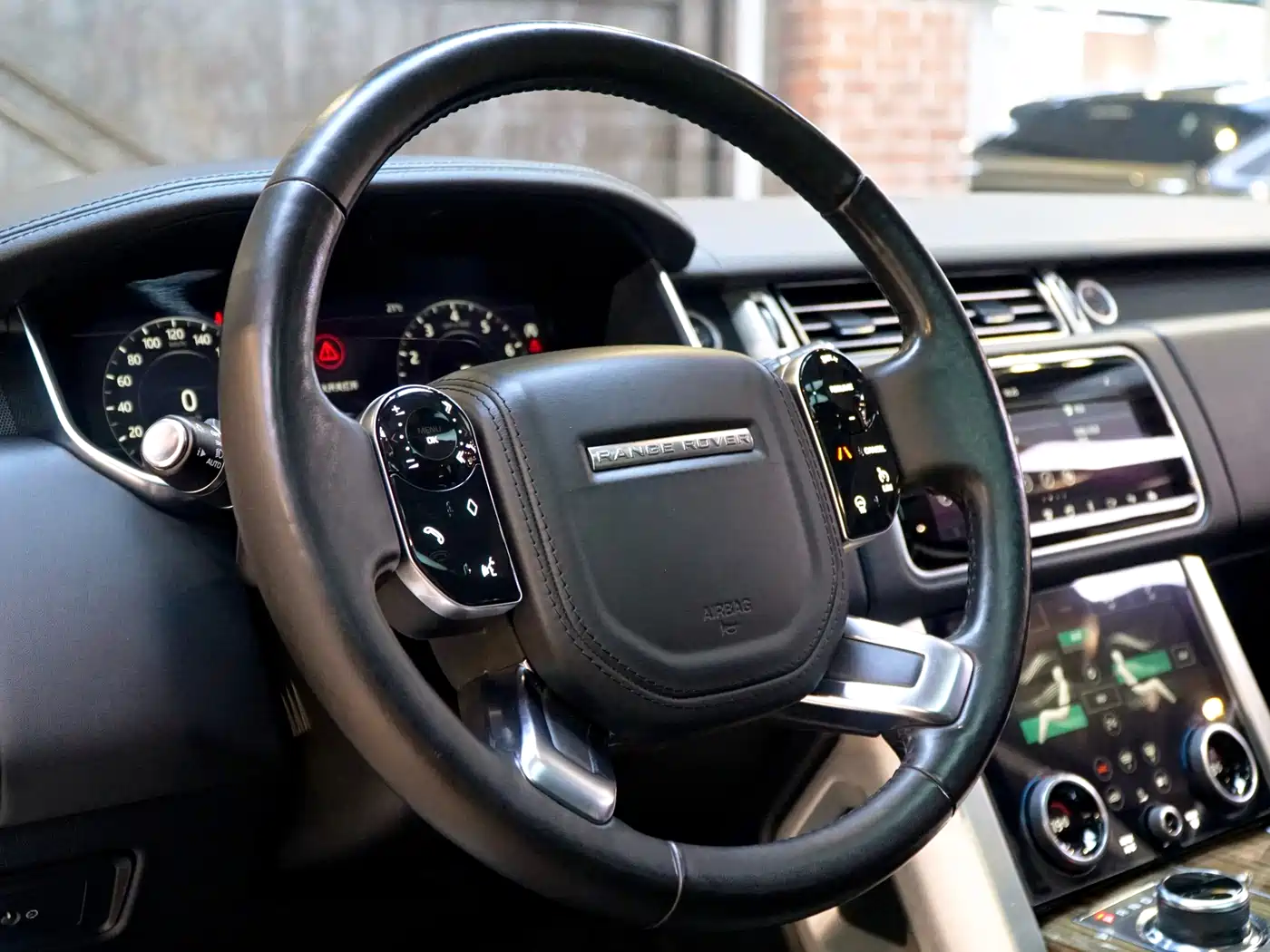 Land Rover Range Rover 2019 3.0 SC V6 Heritage Extended Edition фото 20