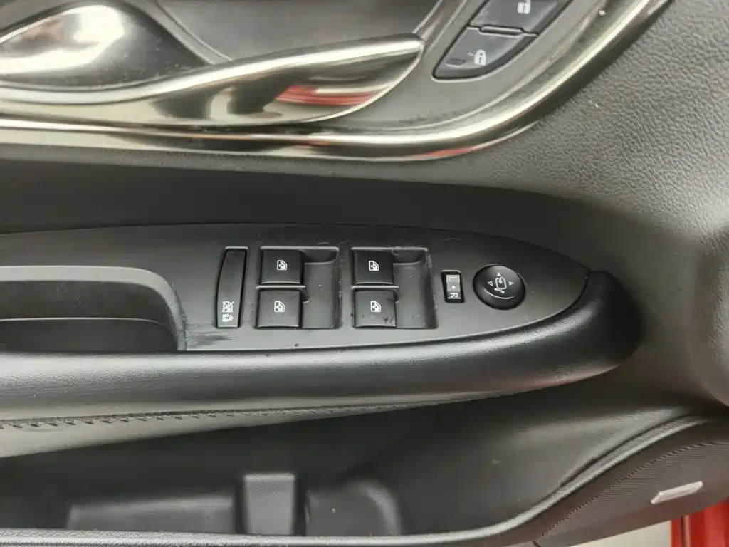 Photo 9 - Cadillac ATS-L