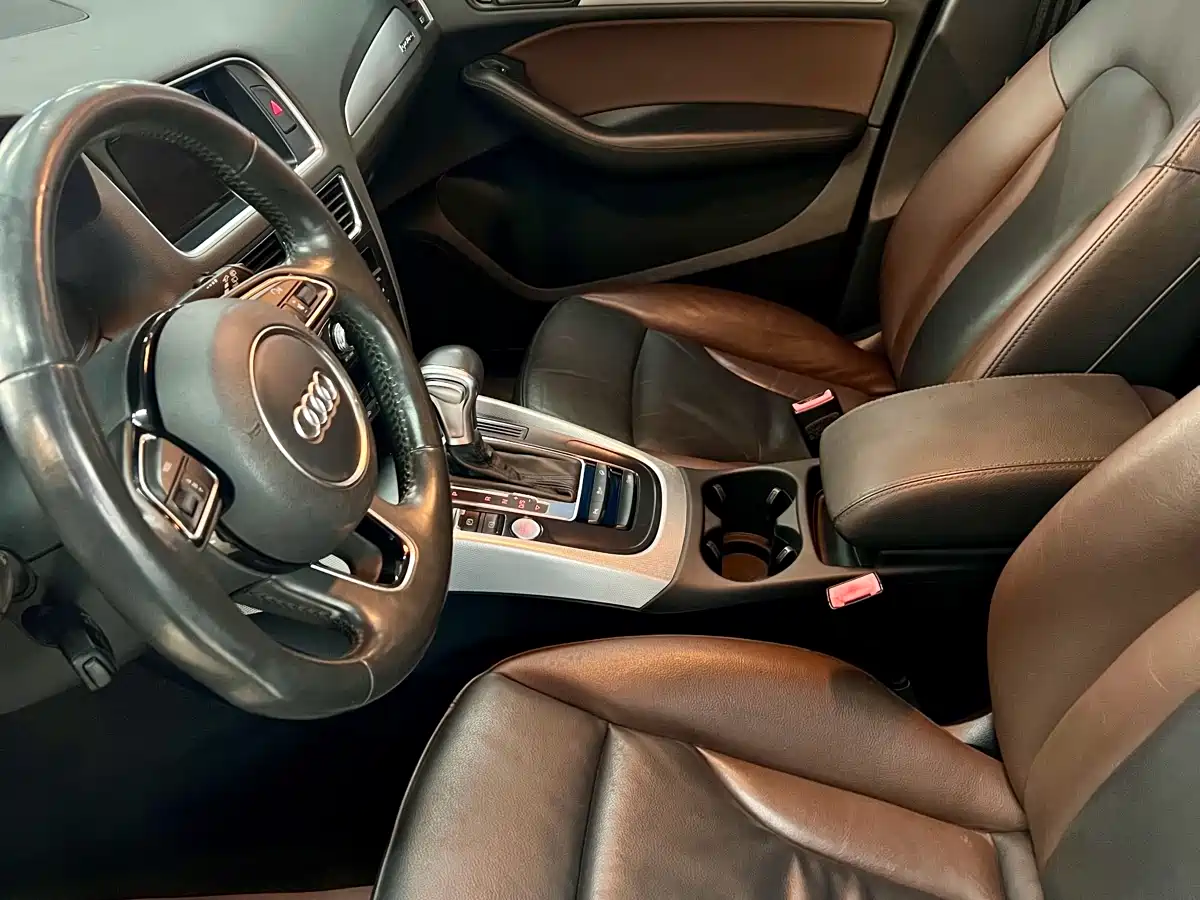 Audi Q5 2017 Plus 40 TFSI Technology фото 7