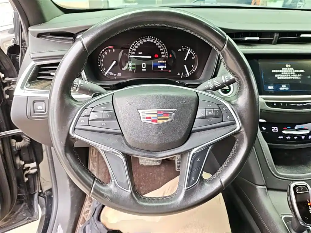 Cadillac XT5 2018 28E AWD Technology Model фото 11