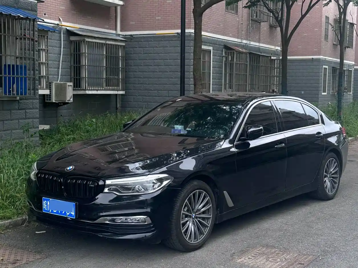 BMW 5 Series 2018 Facelift 530Li Exclusive Luxury Package