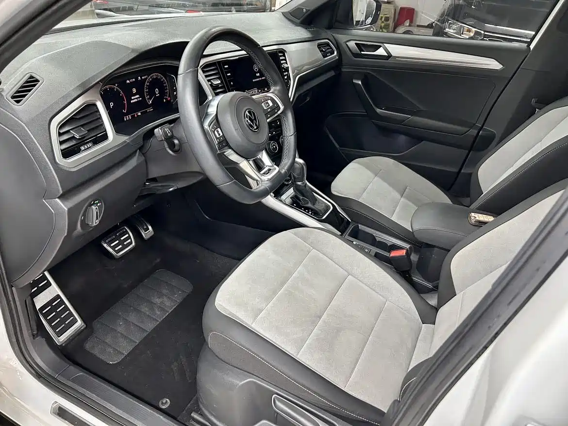 Volkswagen T-ROC 2022 280TSI DSG 2WD R-Line Pro PLUS фото 8