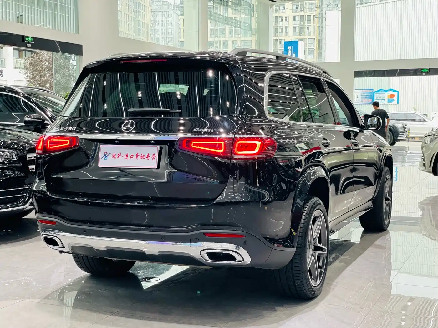 Mercedes-Benz GLS 2023 GLS 450 4MATIC Fashion Edition фото 24