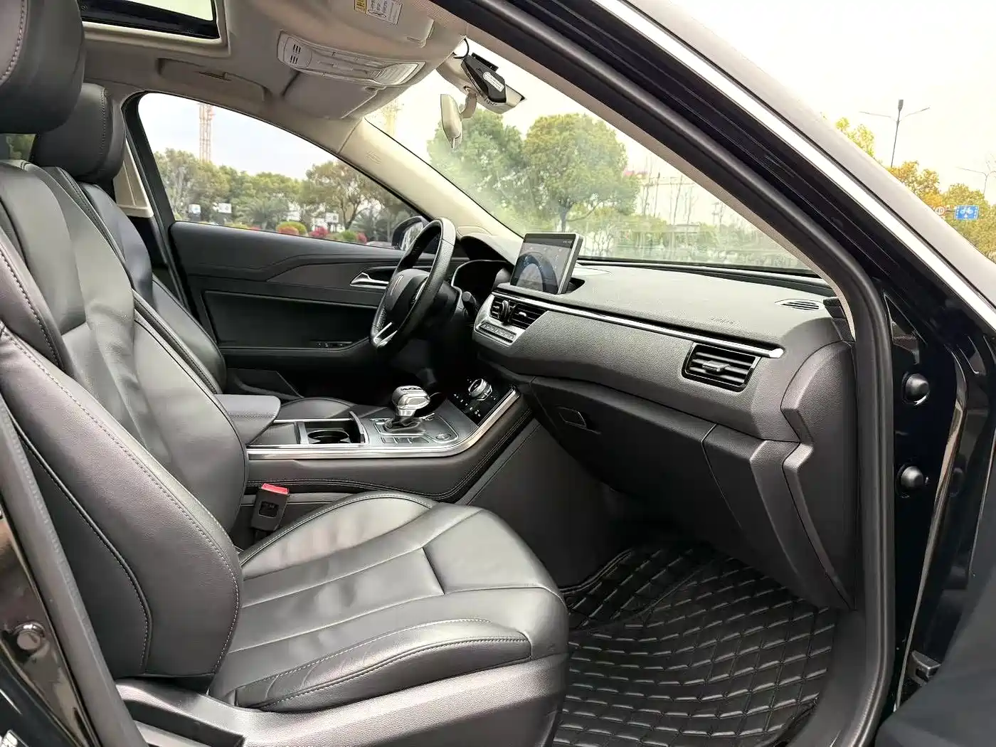 Hongqi H5 2020 1.5T DCT Qi Rhythm Edition фото 3