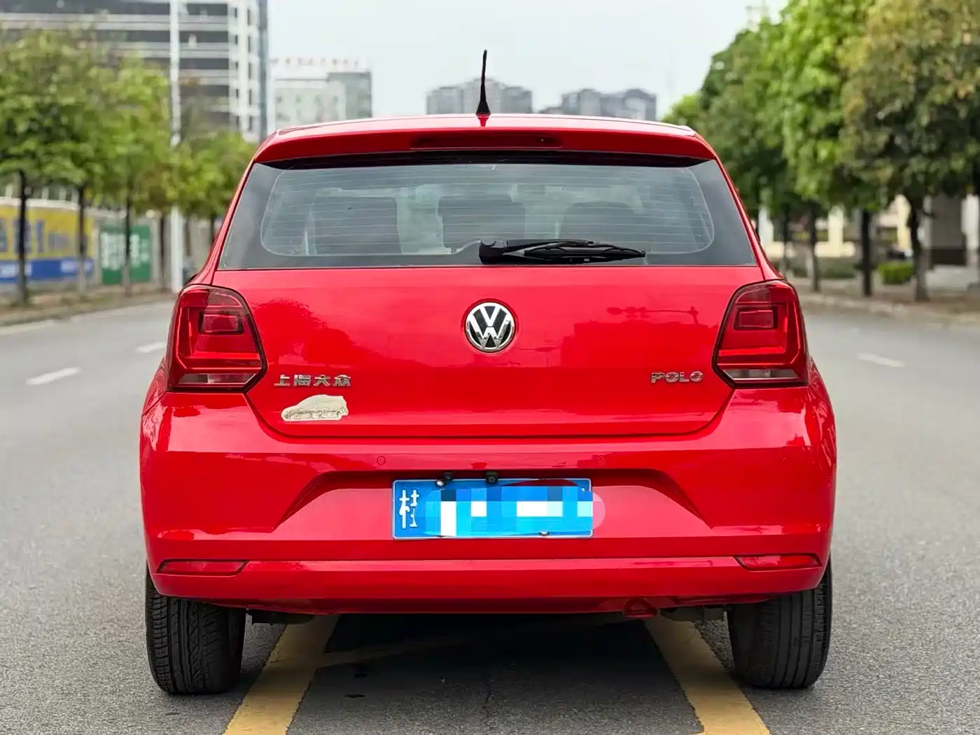 Volkswagen Polo 2016 1.4L Automatic Trend фото 5