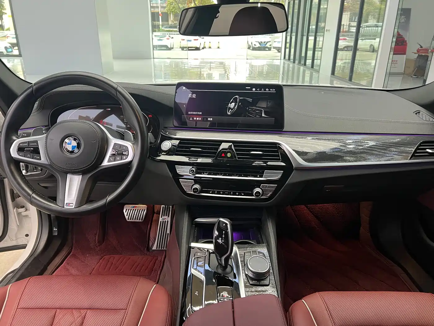 BMW 5 Series 2021 530Li Leading M Sport Package фото 6