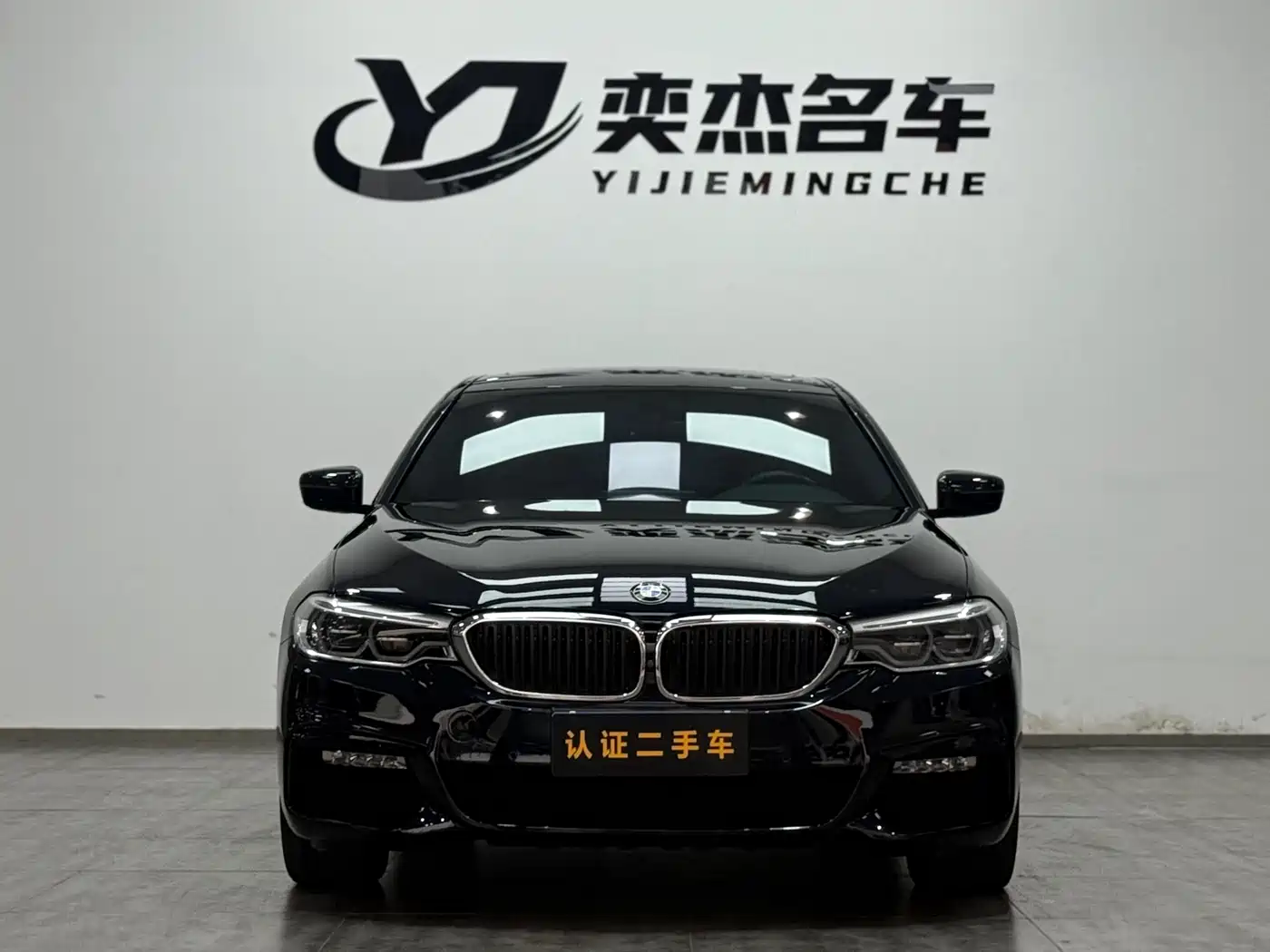 BMW 5 Series 2018 Facelift 530Li Exclusive M Sport Package фото 2