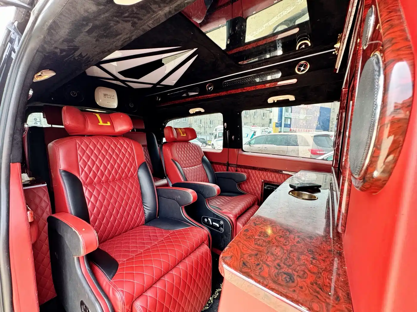 Mercedes-Benz Vito 2018 2.0T Elite Edition 7-Seater China V фото 9