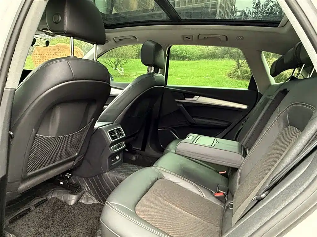 Audi Q5L 2020 40 TFSI Prestige Progressive фото 9