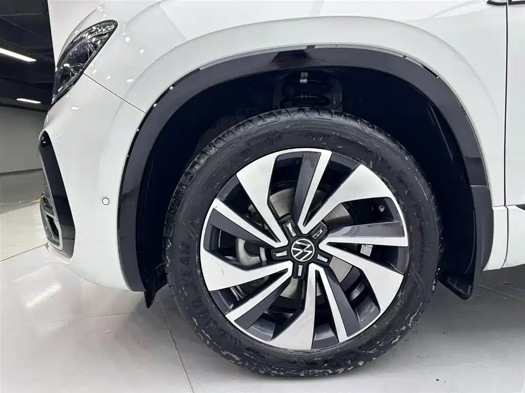 Volkswagen Tayron X 2020 380TSI 4WD Flagship Smart Edition фото 30