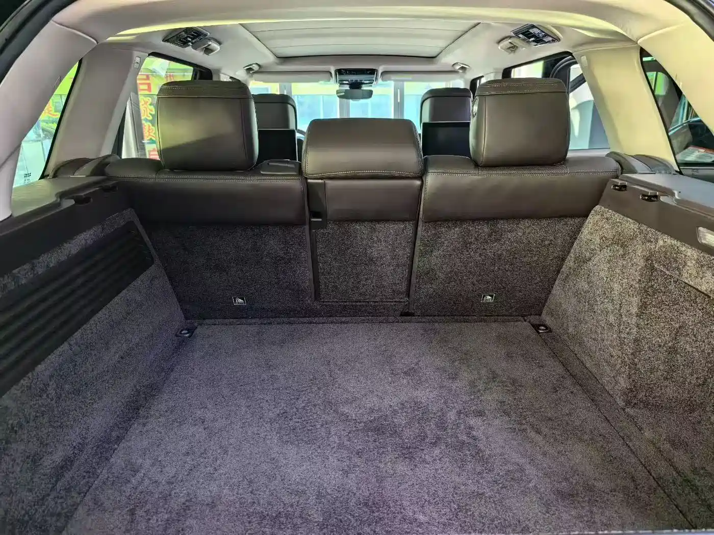 Land Rover Range Rover 2019 3.0 SC V6 Heritage Extended Edition фото 9