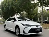 Фото 3 - Toyota Corolla
