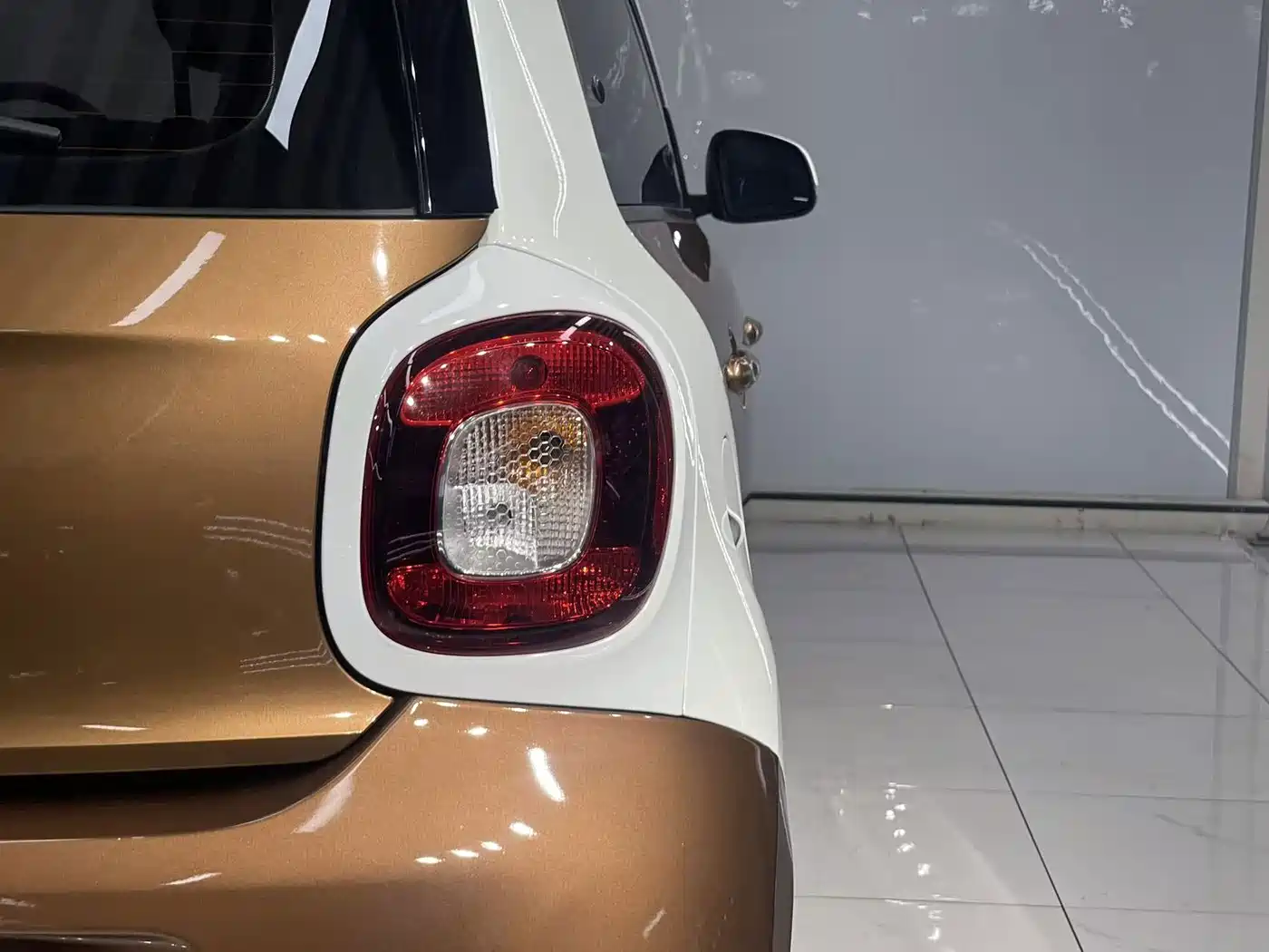 smart forfour 2017 2016 Model 0.9T 66kW Pioneer Edition
