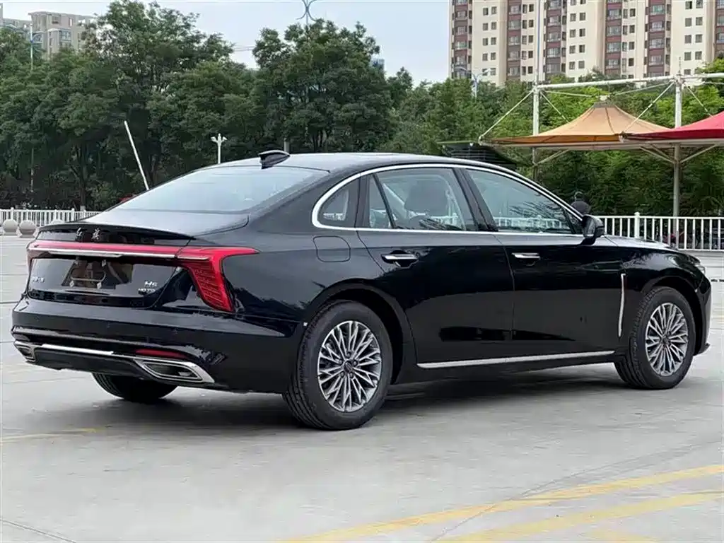 Hongqi H5 2023 2.0T Auto Smart Connect Flag Enjoy фото 9