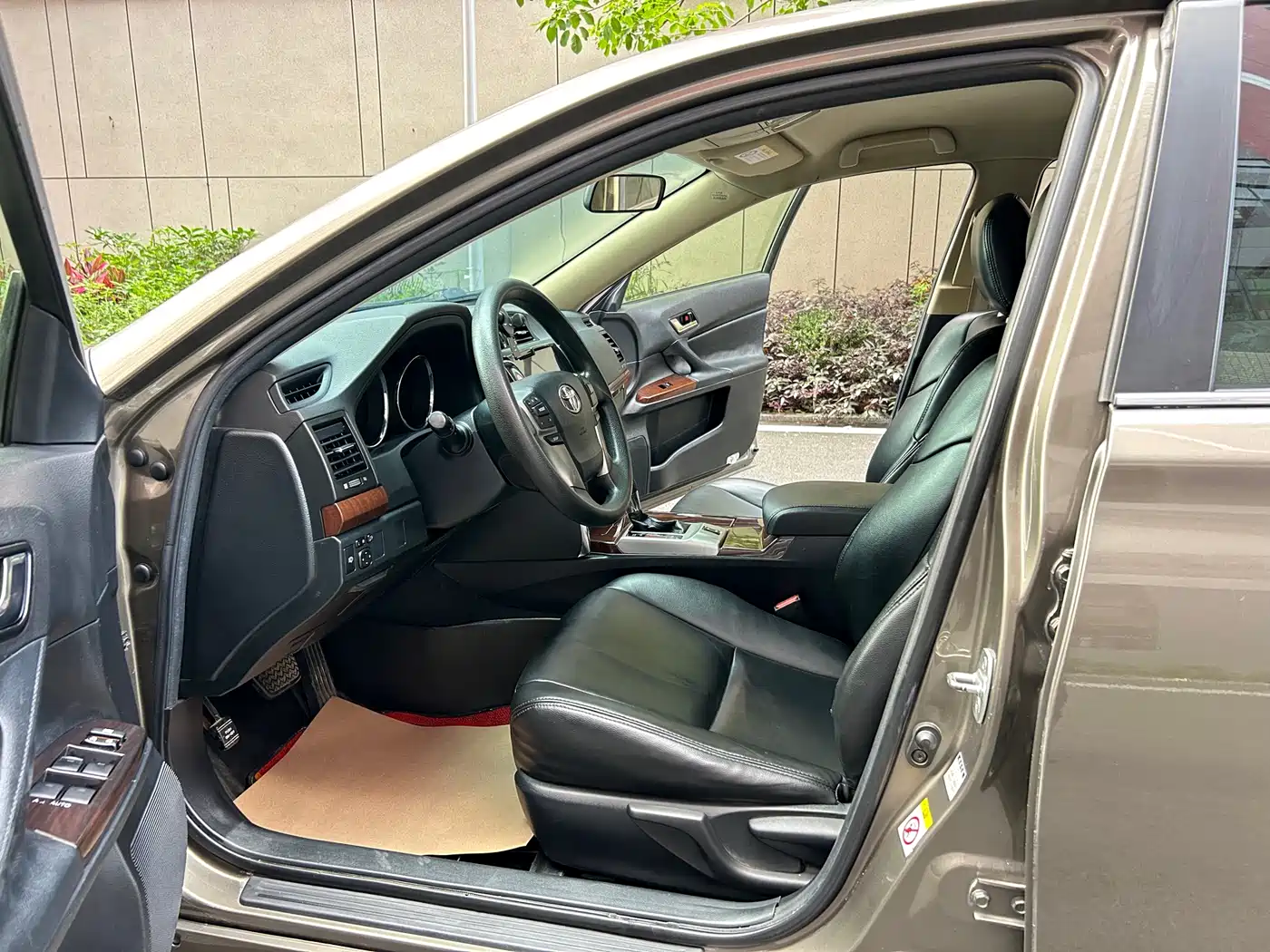 Toyota Reiz 2013 2.5S Elite Edition фото 5