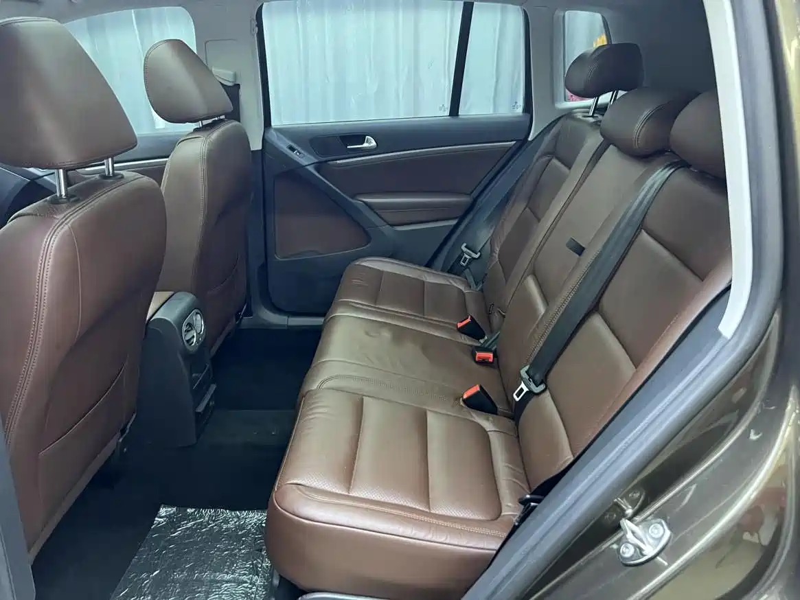 Volkswagen Tiguan 2013 1.8TSI Auto 4WD Luxury фото 15
