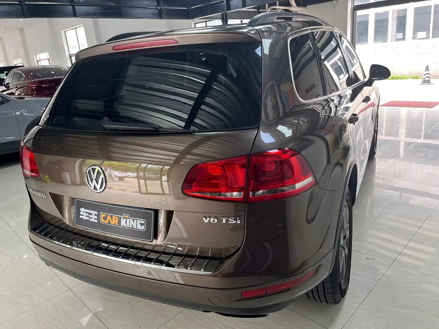 Volkswagen Touareg 2014 3.0TSI New Edge Edition фото 14