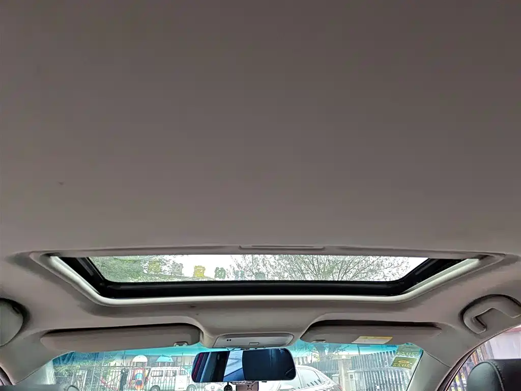 Buick Excelle 2015 15N Automatic Luxury фото 9