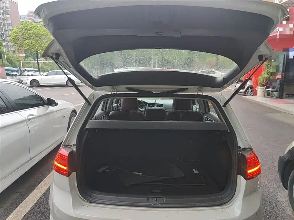 Volkswagen Golf 2014 1.4TSI Automatic Comfort фото 19