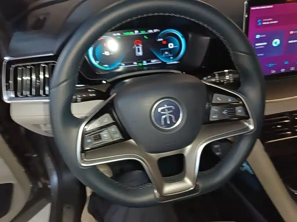 BYD Song PLUS PHEV 2021 DM-i 110KM Flagship PLUS фото 11