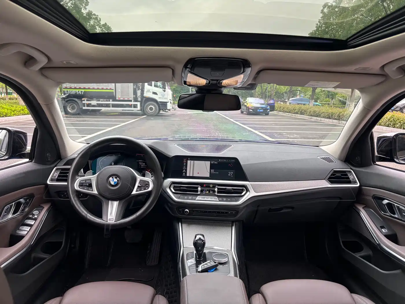 BMW 3 Series 2021 325Li M Sport Night Edition фото 8