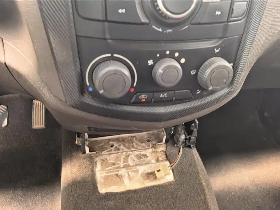 Wuling Motors Wuling Hongguang 2014 2014 1.5L Standard