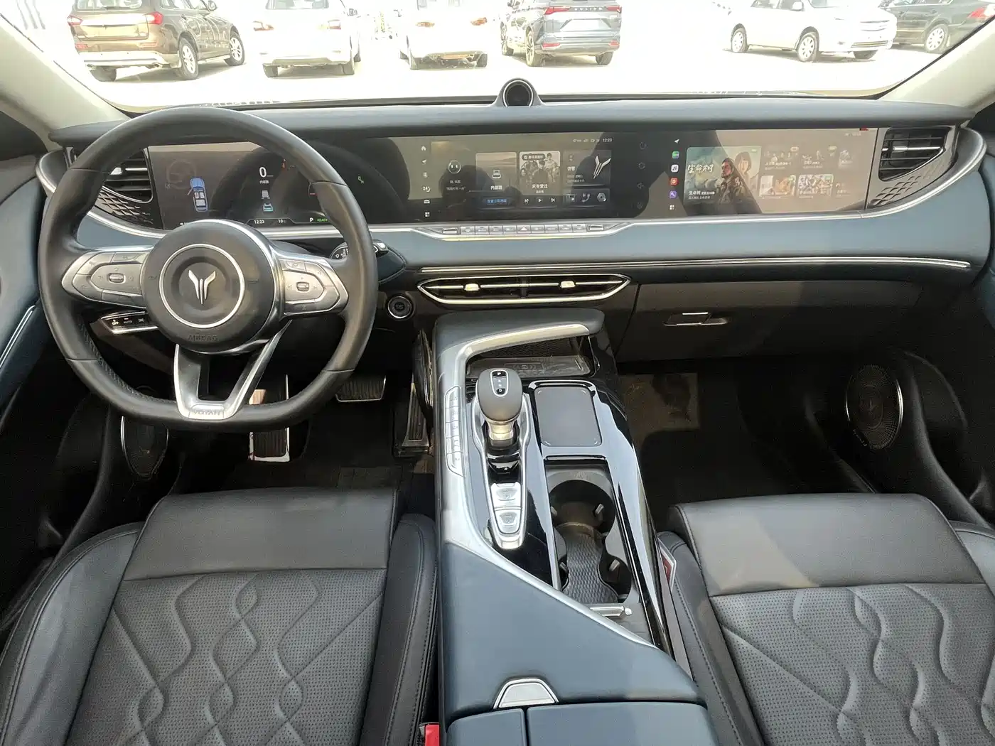 Voyah Auto VOYAH FREE 2021 AWD Standard Range Extender Exclusive Luxury Package фото 29