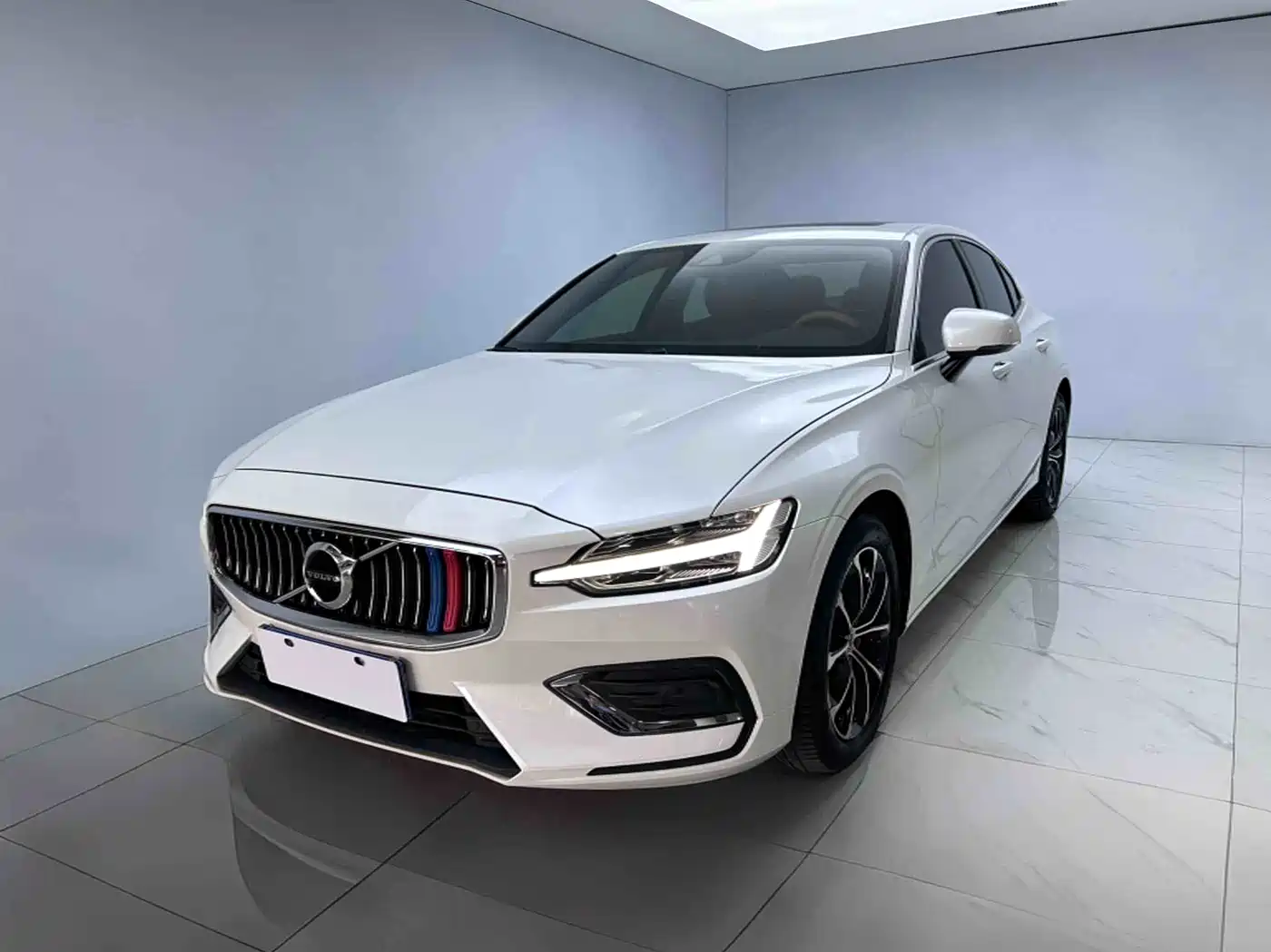 Volvo S60 2020 T4 Momentum Luxury Edition
