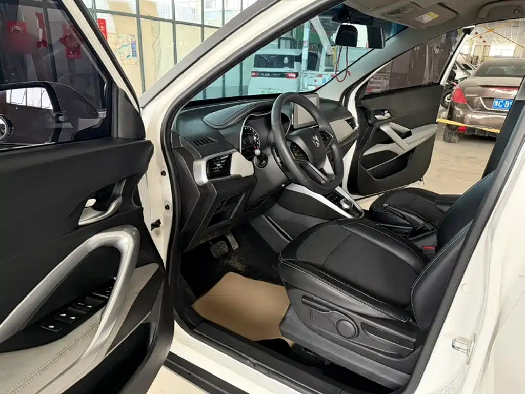 Baojun 510 2018 2017 1.5L Auto Fashion