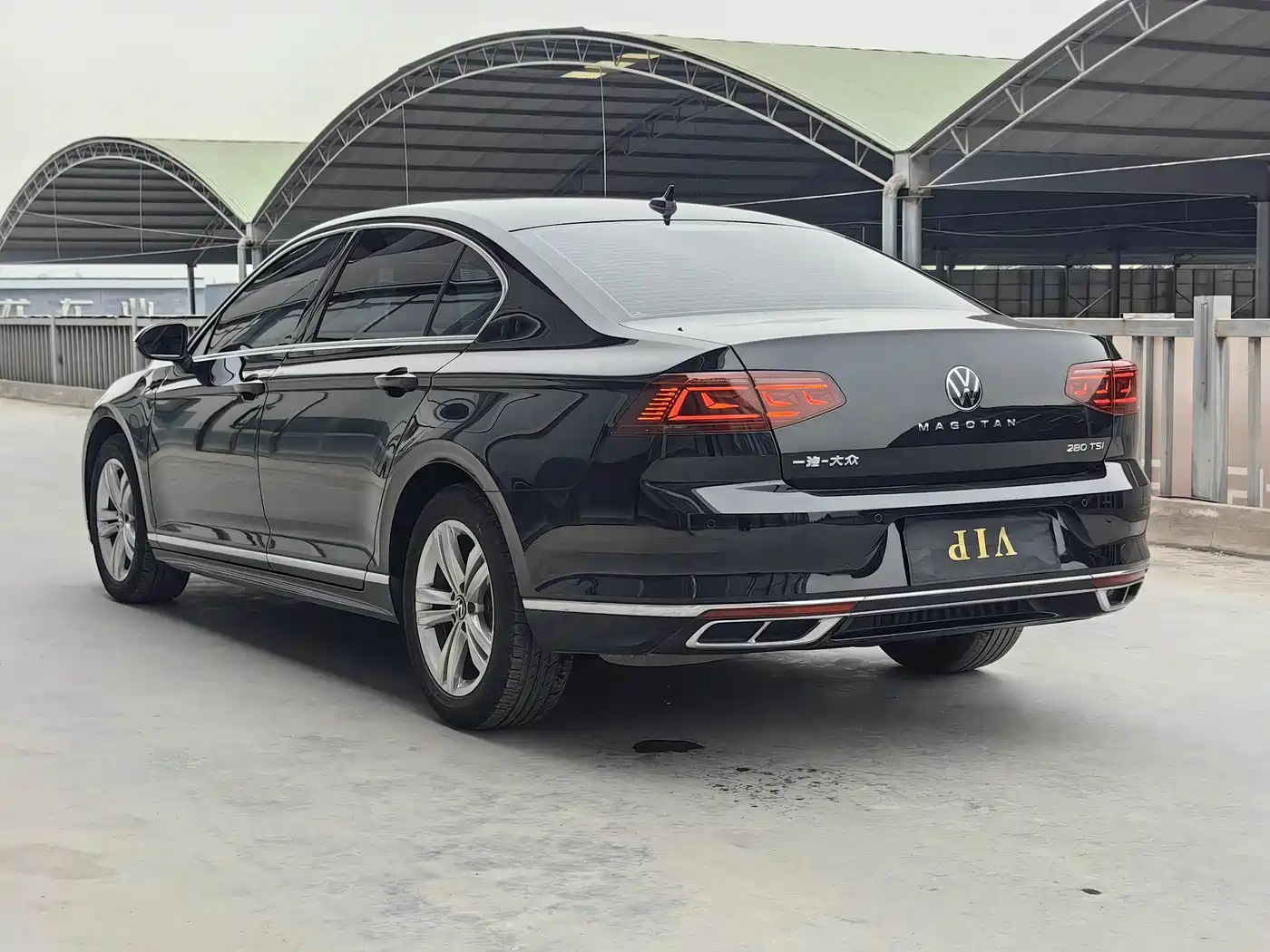 Volkswagen Magotan 2024 2 Million Units Public Sharing Edition 280TSI DSG Comfort фото 4