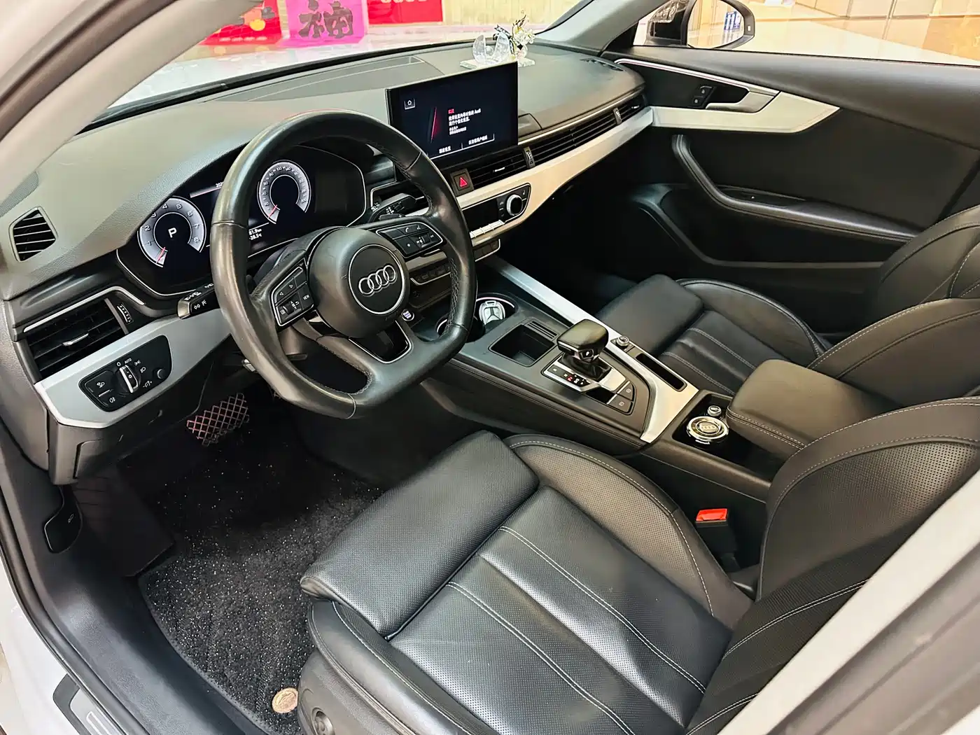 Audi A4L 2022 40 TFSI Luxury Dynamic фото 10