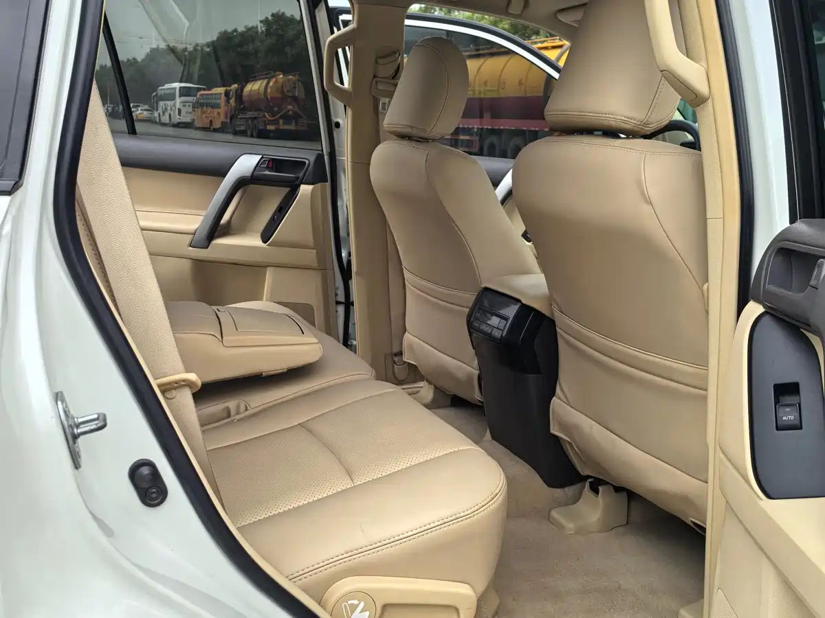 Toyota Prado (Import) 2014 2014 2.7L Automatic Luxury