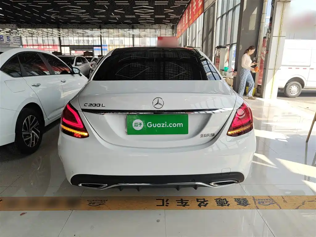MERCEDES-BENZ CLASS C