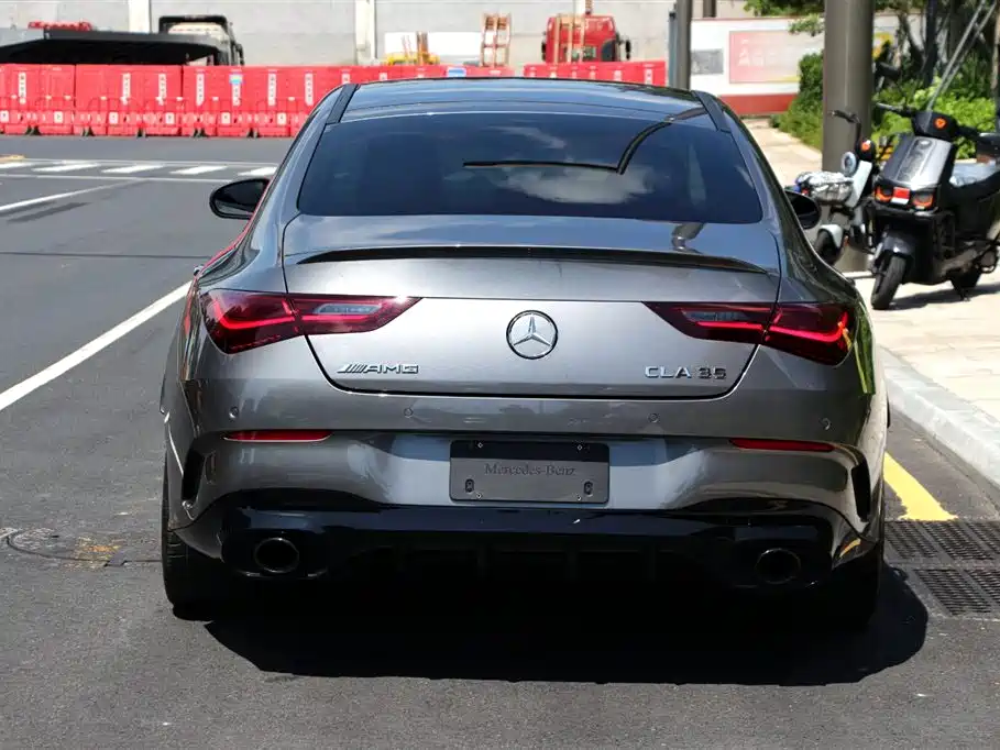 Mercedes-Benz CLA AMG 2025 AMG CLA 35 4MATIC фото 11