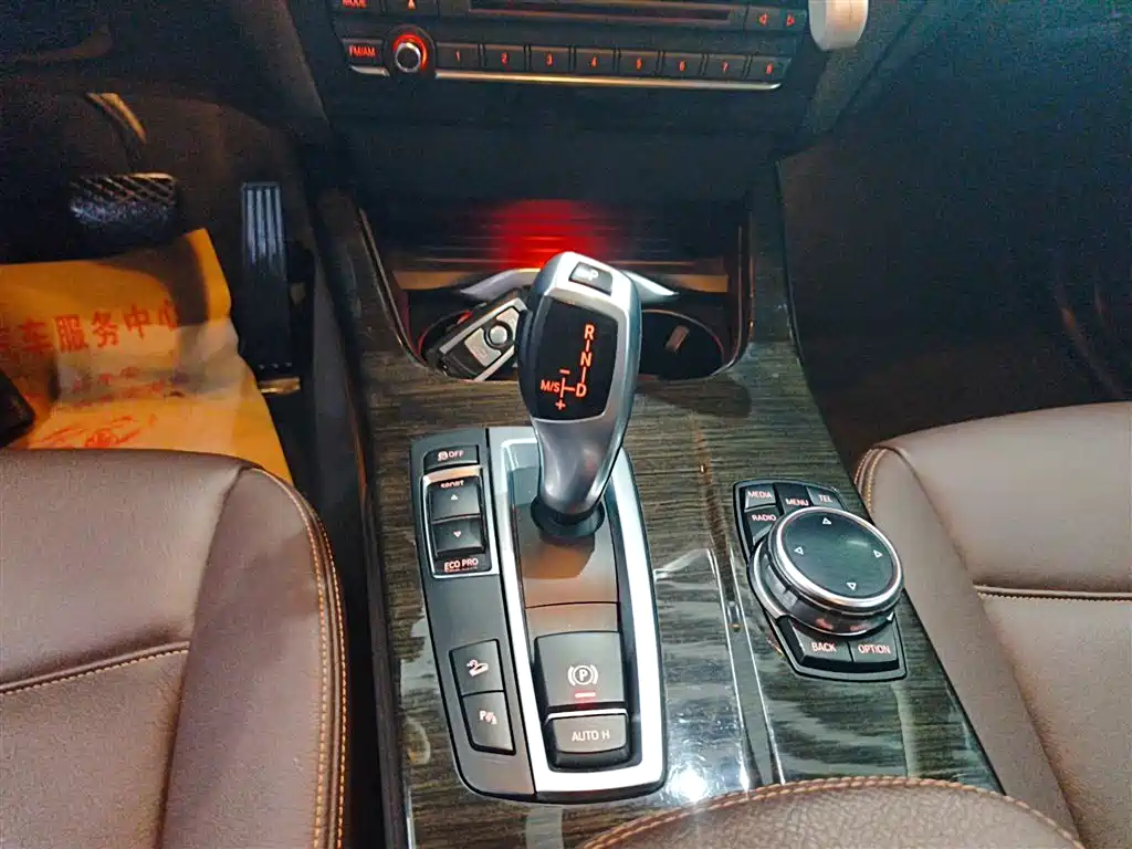 BMW X4 2014 xDrive20i X Design Package фото 14